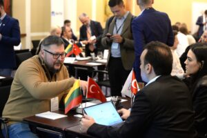 BTSO, Türkiye’den Litvanya’ya Düzenlenen En Büyük Ticaret Heyeti Programına İmza Attı