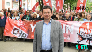 Bursa'da Başkan Aydın 1 Mayıs yürüyüşüne katıldı